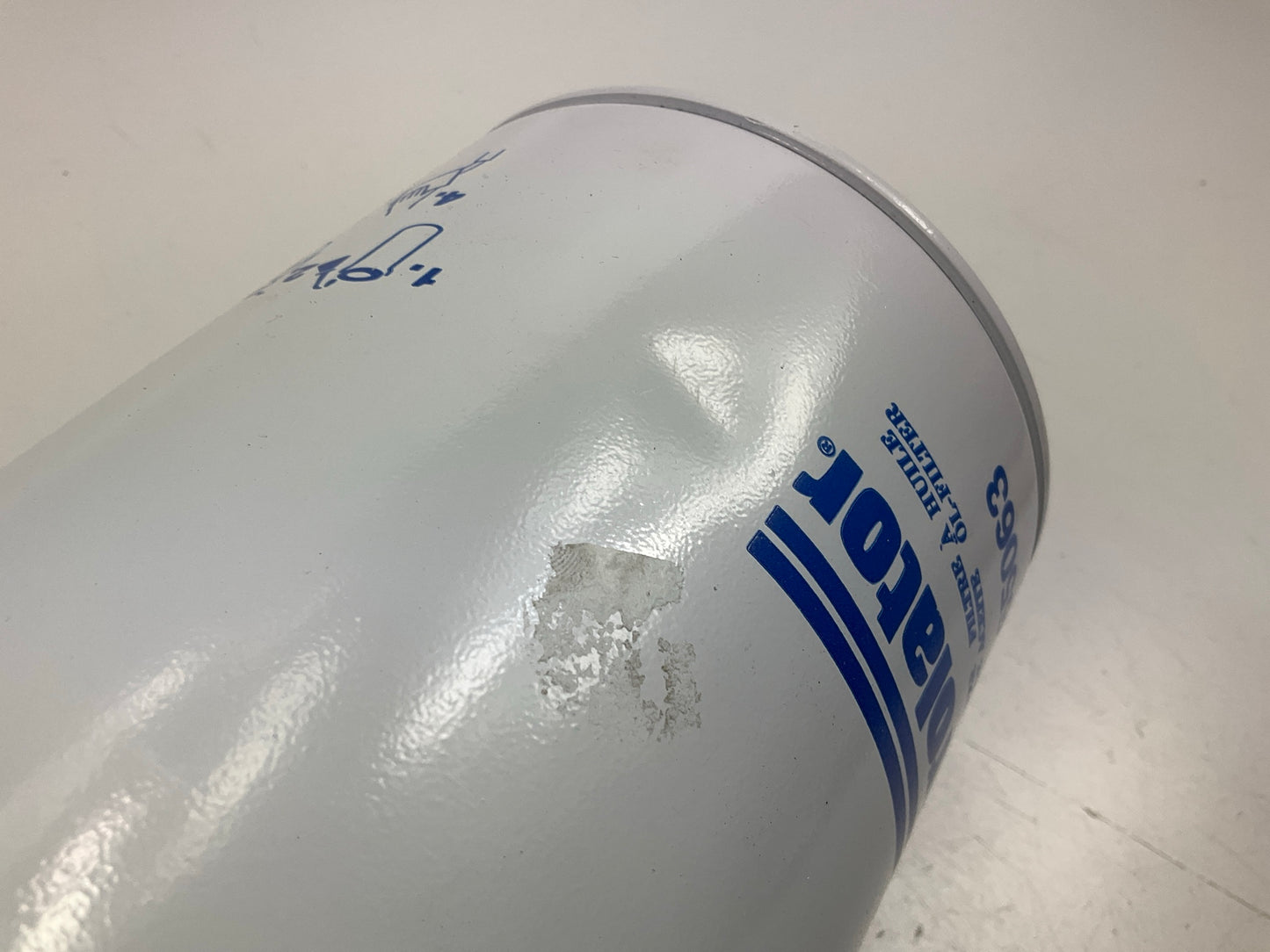 DENTED SEE PHOTOS Purolator L65063 Engine Oil Filter