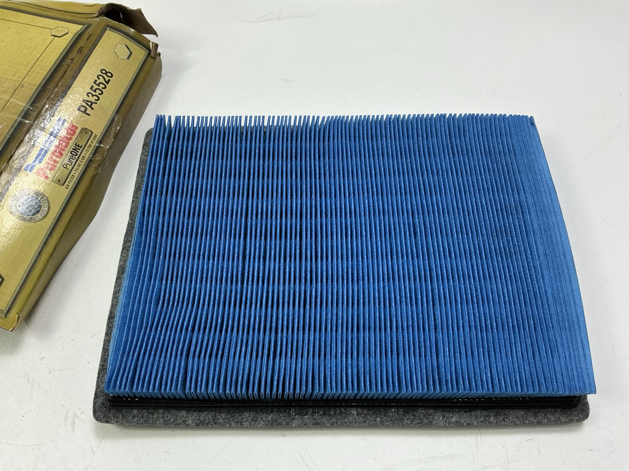Purolator PA35528 Engine Air Filter