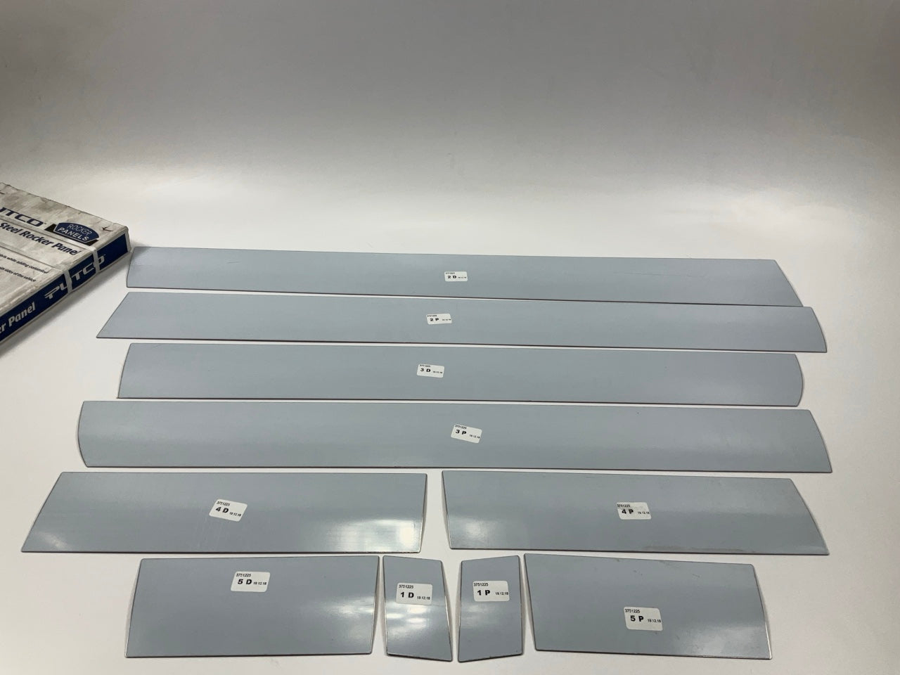 Putco 3751225 Stainless Steel Rocker Panel Set 2015-2019 Chevy Silverado 6.5'