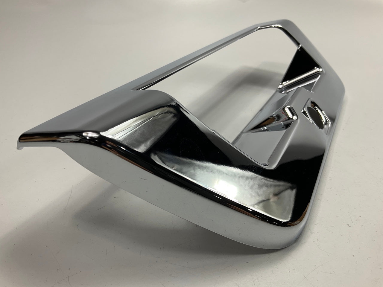 Putco 401068 Chrome Tailgate Handle Cover For 2015-2017 Ford F-150