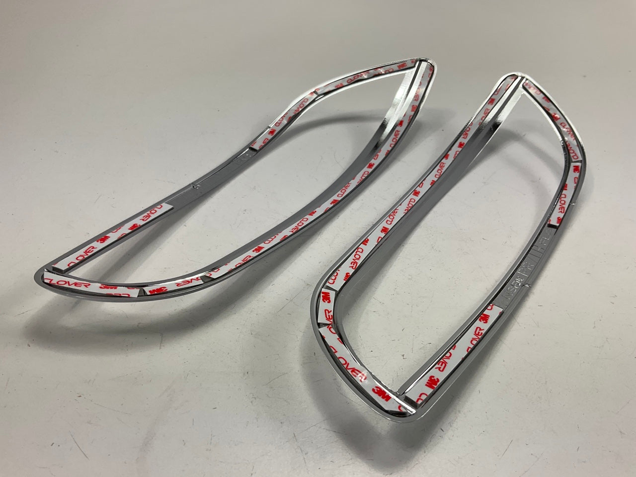Putco 401784 Chrome Fog Light Trim For 2007-2012 Hyundai Santa Fe