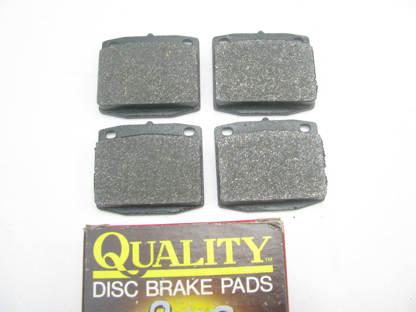 Quality 086-1082 Front Disc Brake Pad Set - Organic