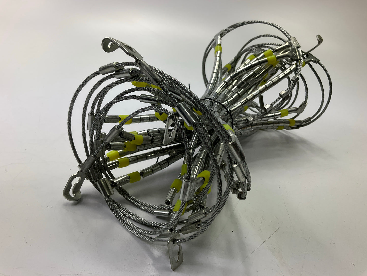 Quality 1026 Tire Snow Chains 195/60-14 205/50-14 205/55-14 205/60-14 195/65-14