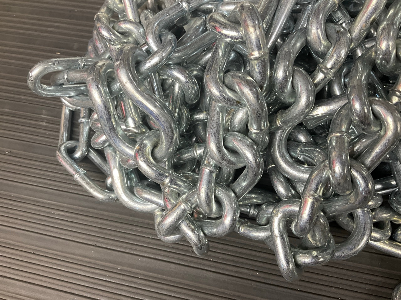 1/2 Pair Quality Chain 4461HH Tire Snow Chain 11-24.5, 12.5-22.5, 12-22.5 Tires