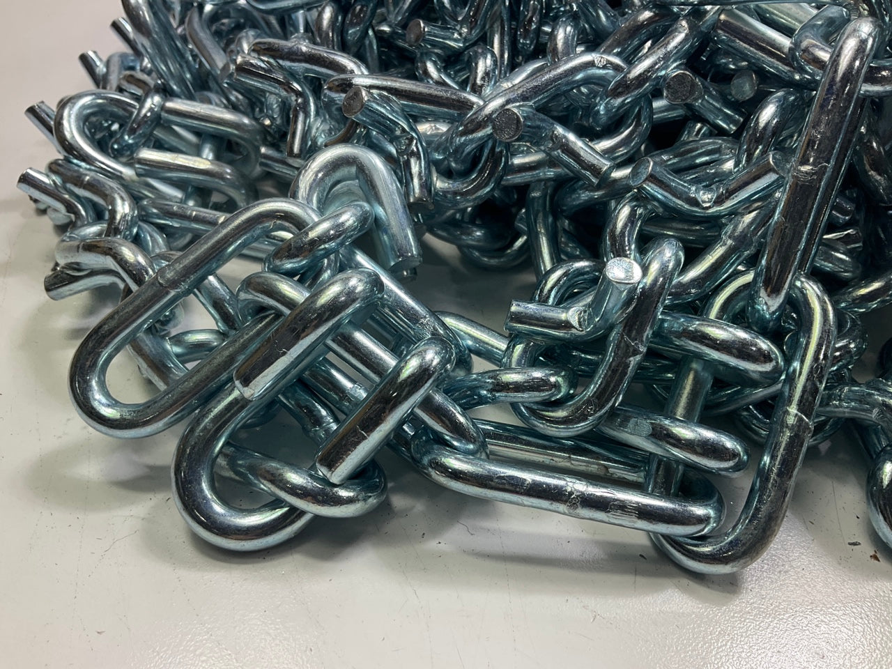 PAIR Quality 4845CAM V Bar Dual 10.00-20 Truck Tire Chain 11-22.5,  275/80-22.5
