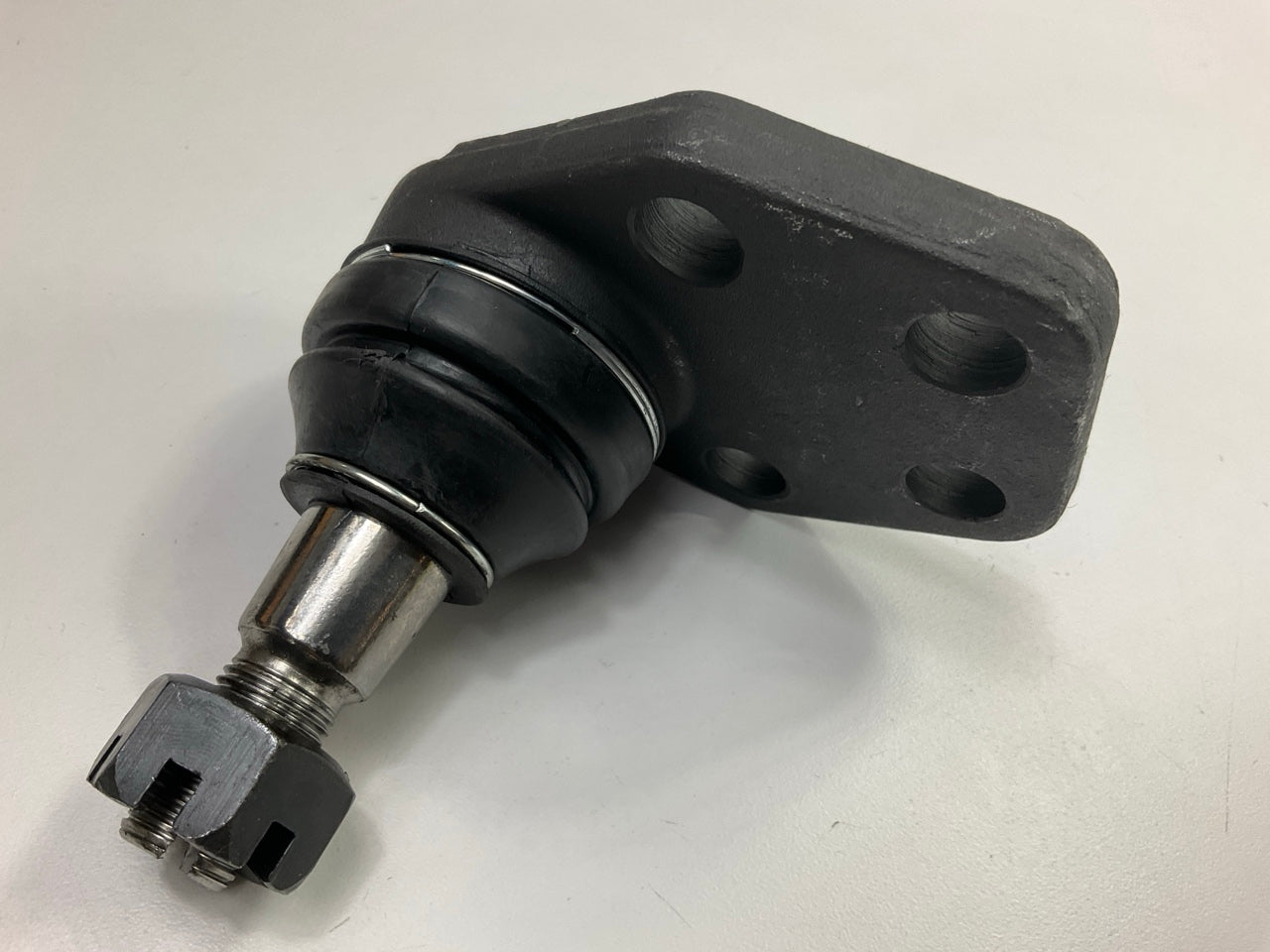 Quick Steer K7365 Front Lower Suspension Ball Joint For 00-01 Dodge Ram 1500 RWD