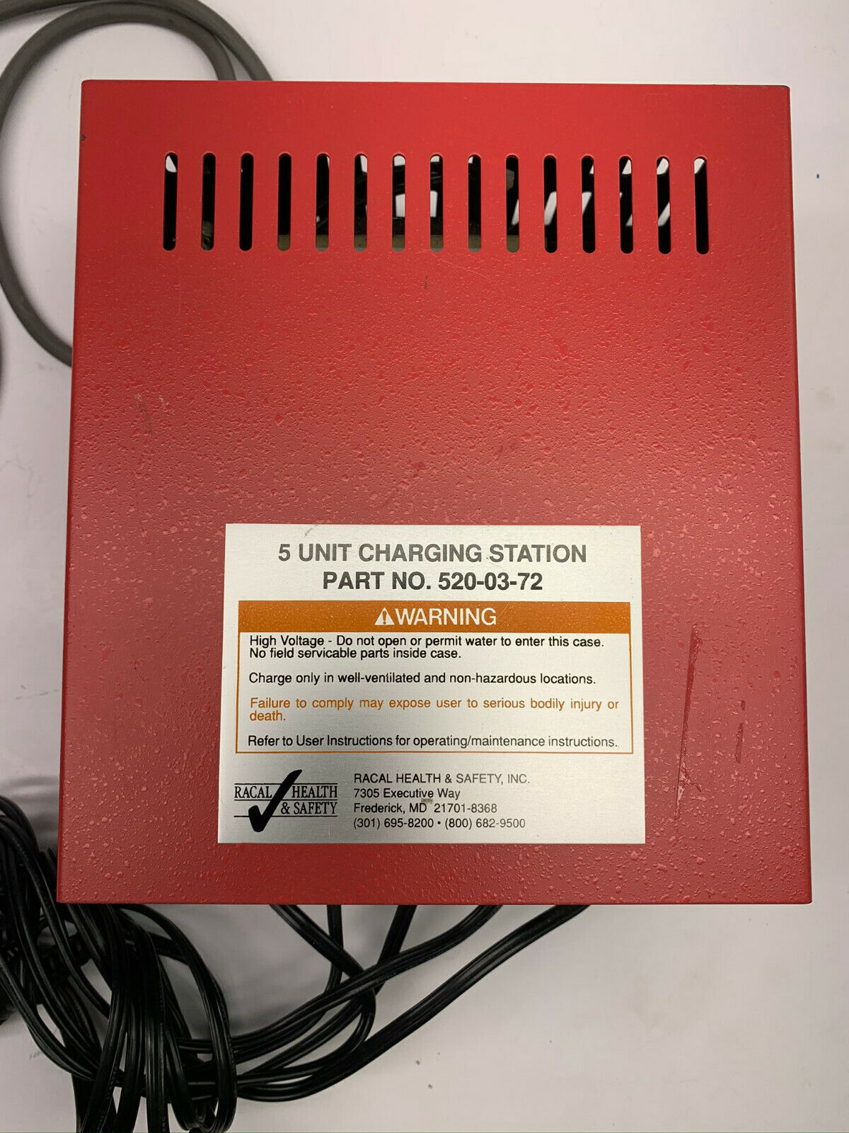 Used RACAL HEALTH&SAFETY 5-Unit Charging Station 520-03-72 Model YL7330.