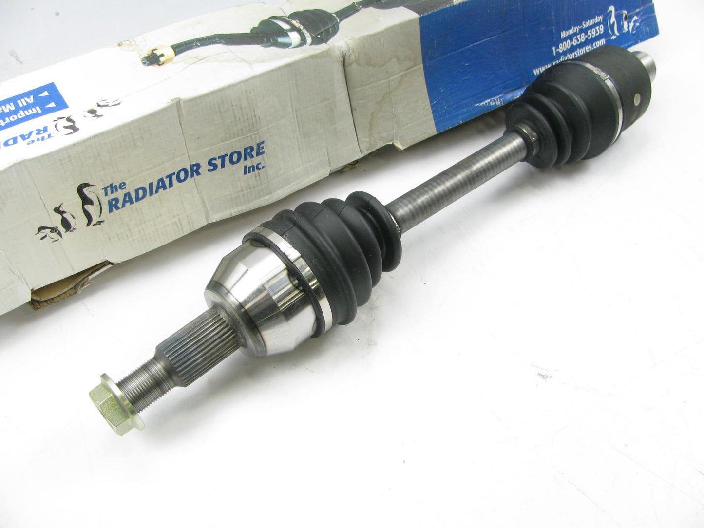 Radiator Store NCV10250 Front Right MANUAL Trans CV Axle Shaft 02-03 Saturn Vue