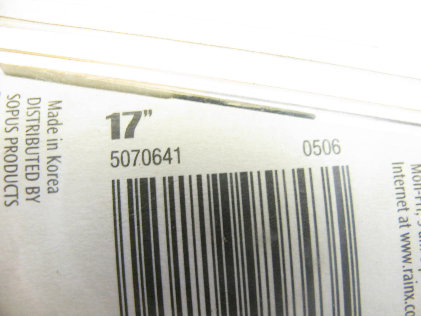 Rain-x 5070641 17'' Latitude Windshield Wiper Blade