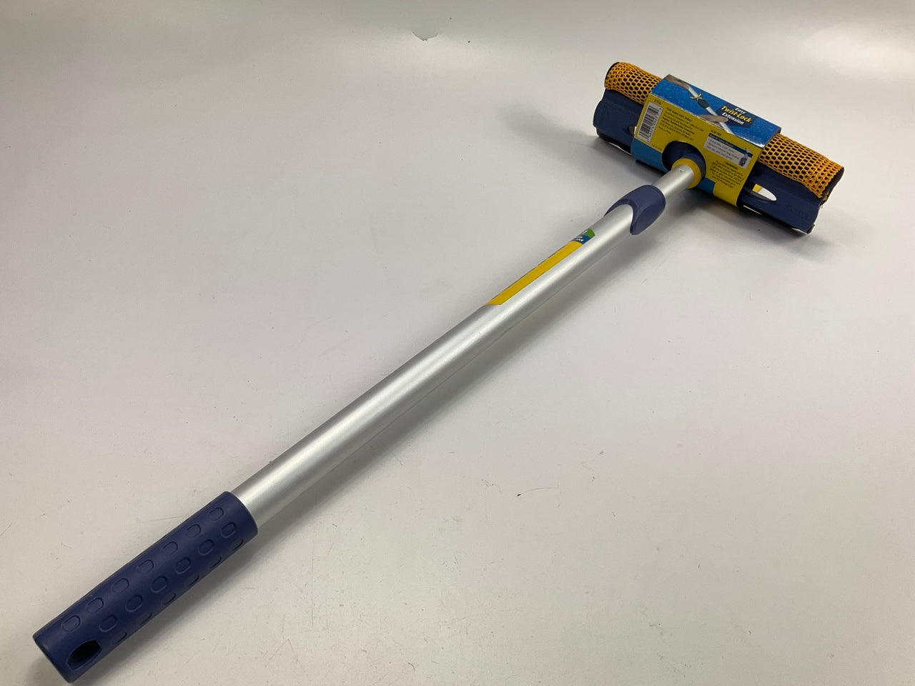 Rain-x 9271X Professional Windshield Squeegee Tool With 39''  Extension Handle