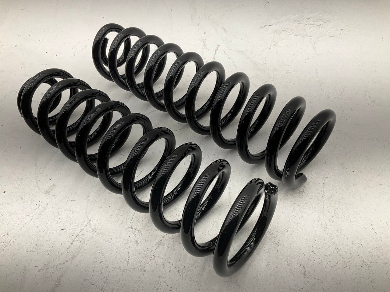 Rancho Lifted Front Coil Springs - Raises Front By 2.5'' 2011-2022 F-250 F-350 SD