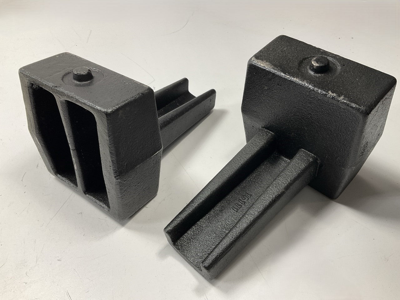 Rancho RS886506 Rear Axle U-Bolt 5.5'' Block Lift Kit 2011-2016 Ford F-250 SD 4WD