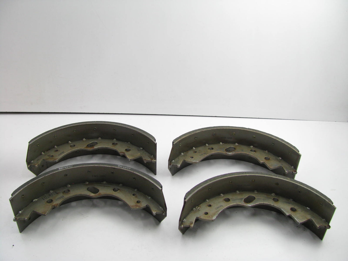 Relined Raybestos 402RR REAR Drum Brake Shoes For 1974 Dodge MB300