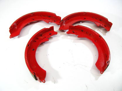 Raybestos 633PB Rear Drum Brake Shoes For 1990-1992 Daihatsu Rocky