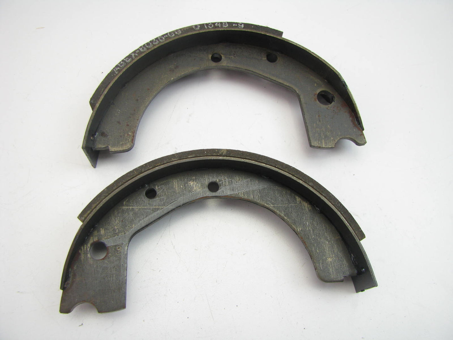 Raybestos 761-5002 Trailer Electric Brake Shoes For 1-1/4'' X 7-1/2'' Brakes