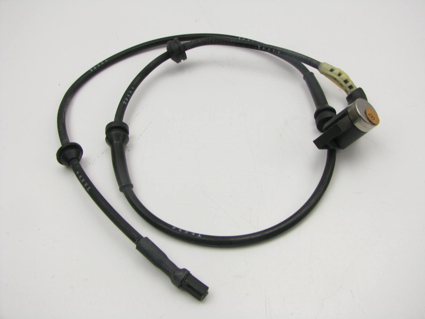 Raybestos ABS530028 REAR LEFT ABS Wheel Speed Sensor - 1986 Deville, Fleetwood