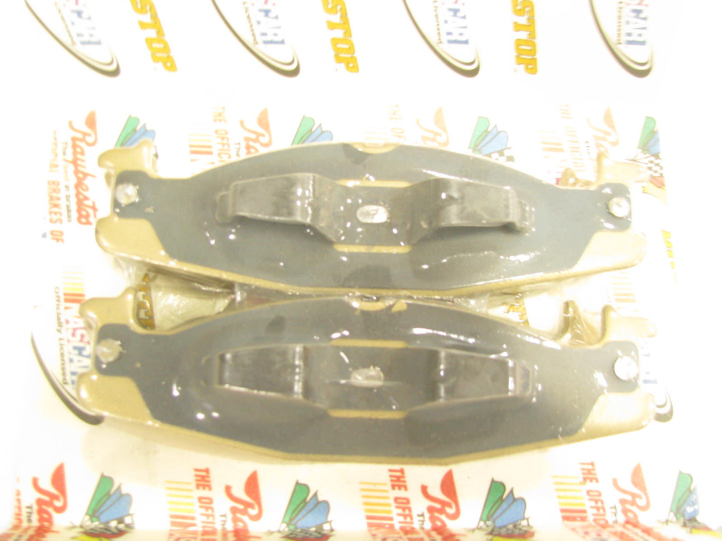 Raybestos PERFORMANCE Front Brake Pads 1994-1996 Ford Bronco, 1994-99 E-150 Van