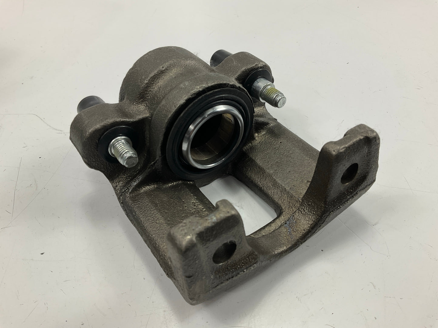 Raybestos FRC10347 Rear Right Disc Brake Caliper For 1992-1993 Hyundai Sonata
