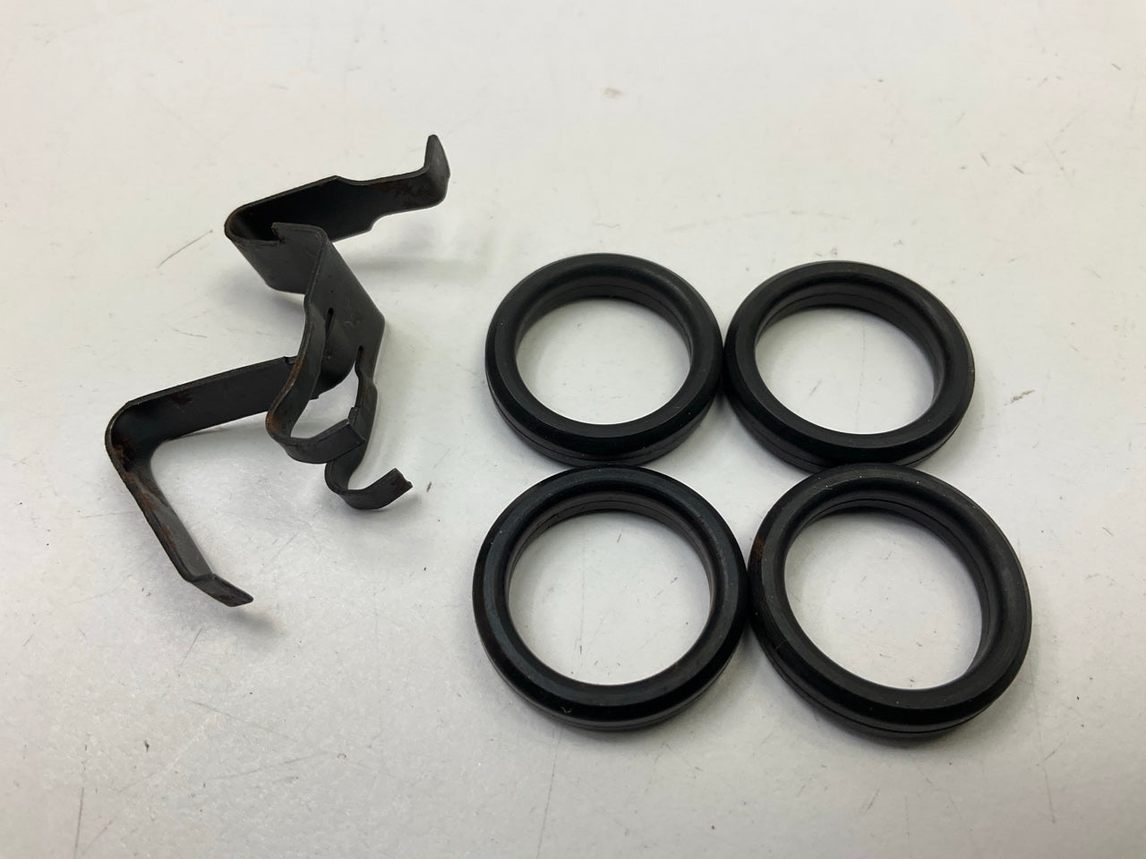 Raybestos H5547 Disc Brake Hardware Kit - Front