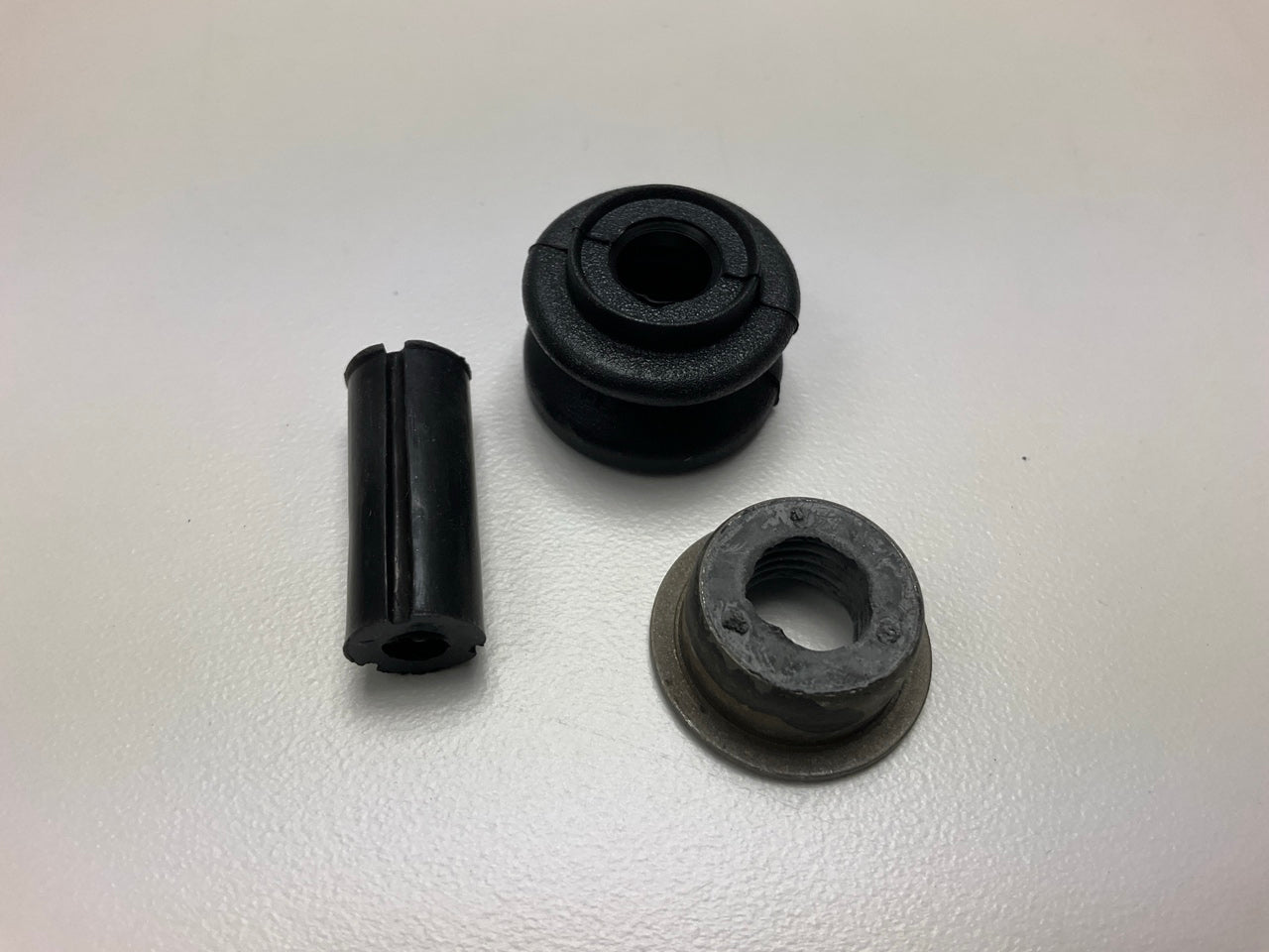 Raybestos H5589 Disc Brake Hardware Kit - Front