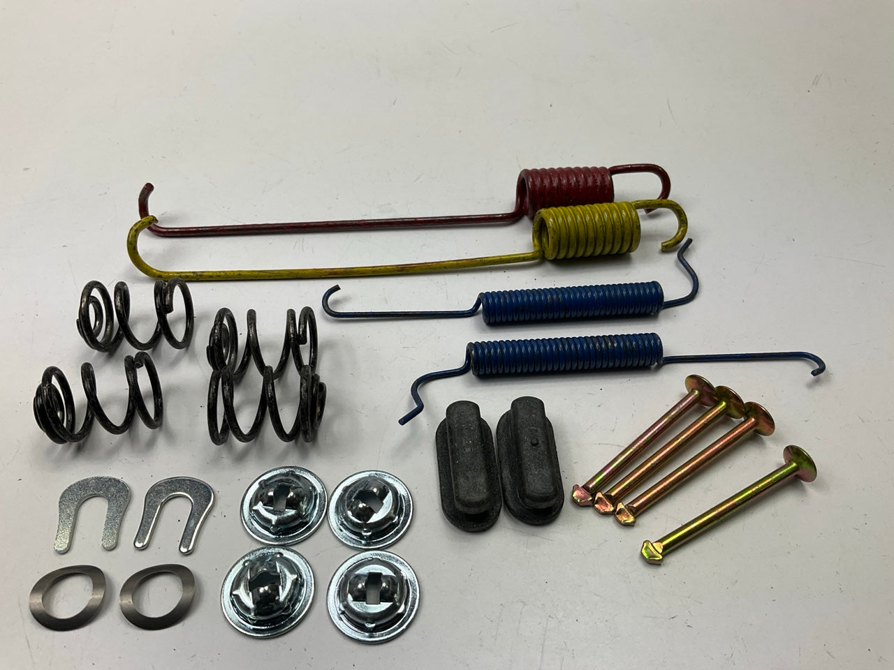 Raybestos H7277 Rear Drum Brake Hardware Kit