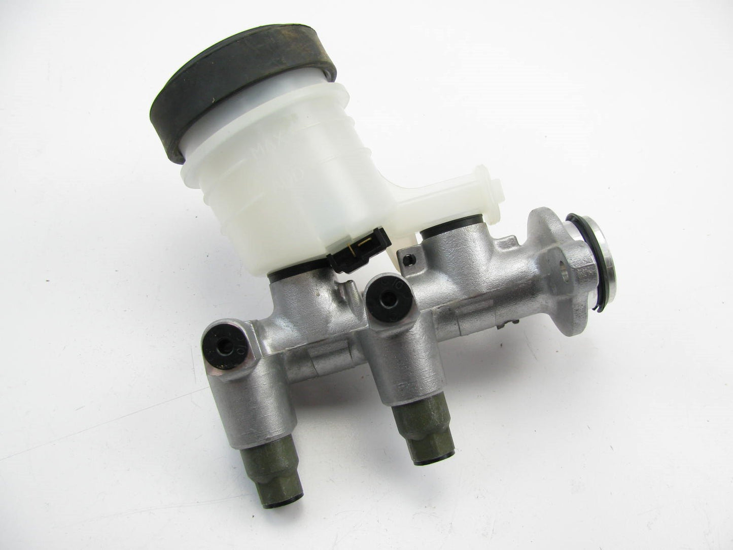 Raybestos MC390160 Brake Master Cylinder For 1991-1993 Isuzu Stylus Auto Trans.