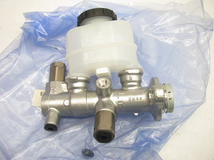 Raybestos MC390018 TOKICO Brake Master Cylinder For 1994-1996 Infiniti G20