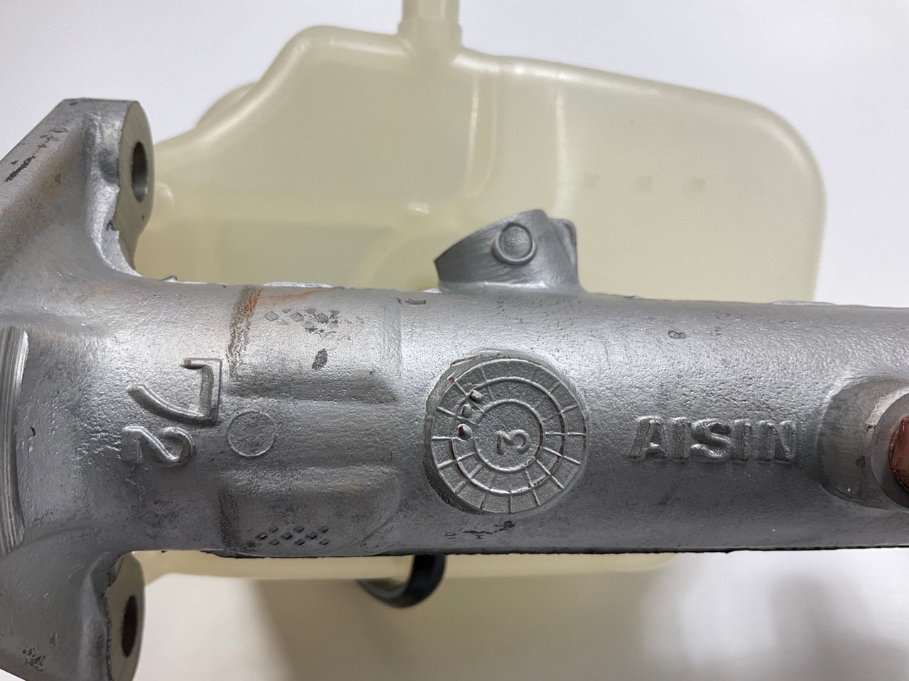 Raybestos MC390136 Brake Master Cylinder Genuine OEM AISAN For 1990 Lexus LS400