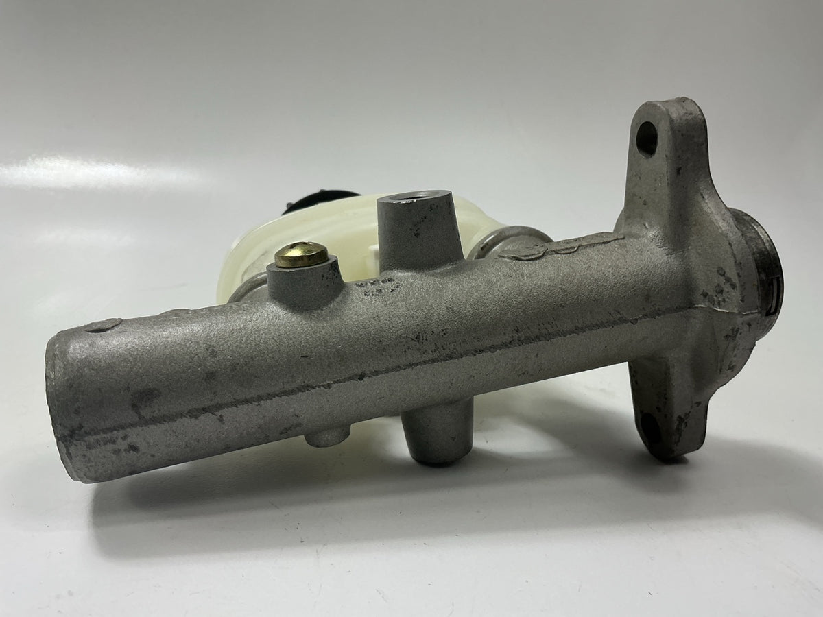 Raybestos MC390141 Brake Master Cylinder For 1993-1997 Nissan Altima