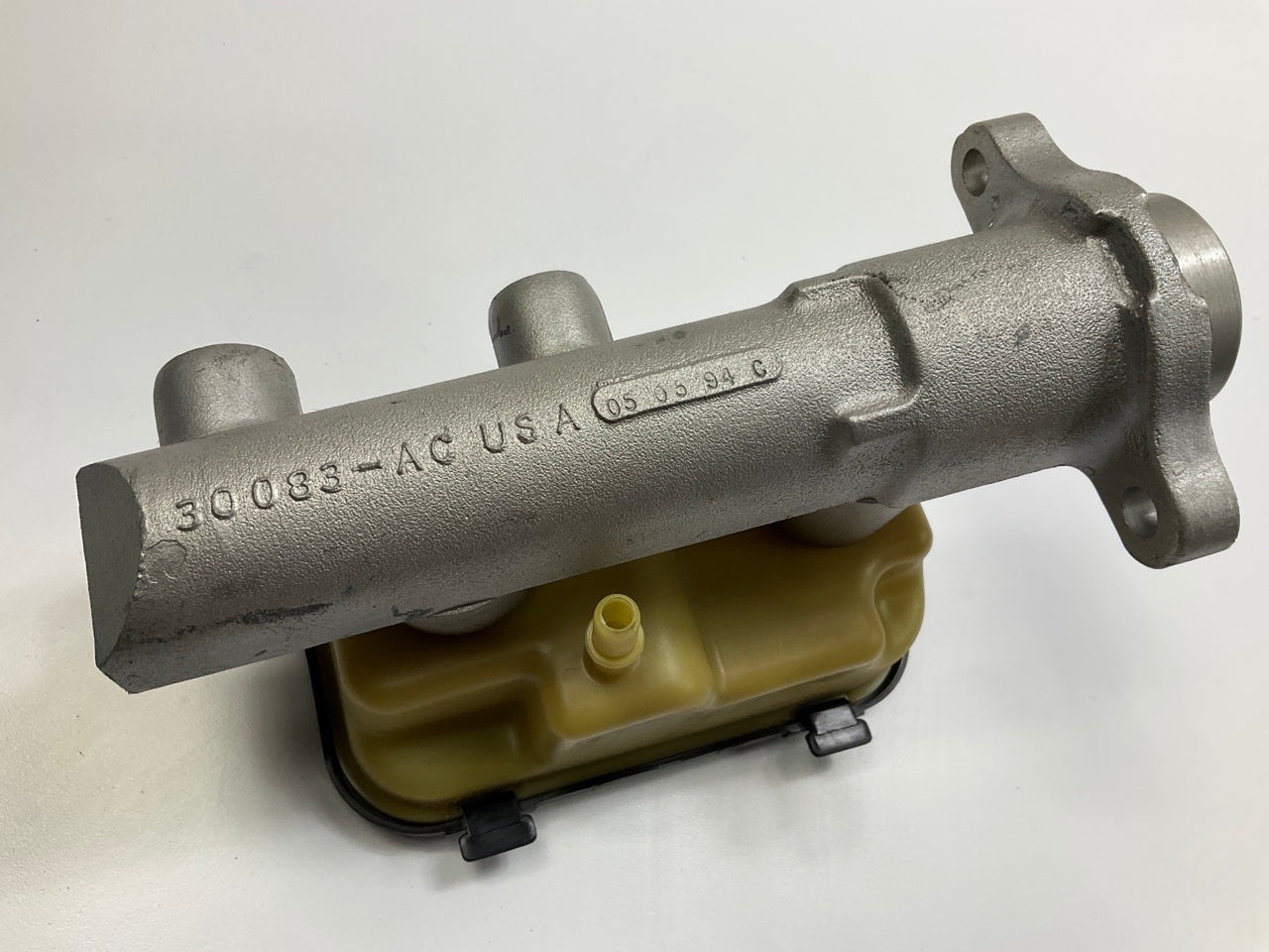 Raybestos MC390153 Brake Master Cylinder For 1993 Cadillac Fleetwood