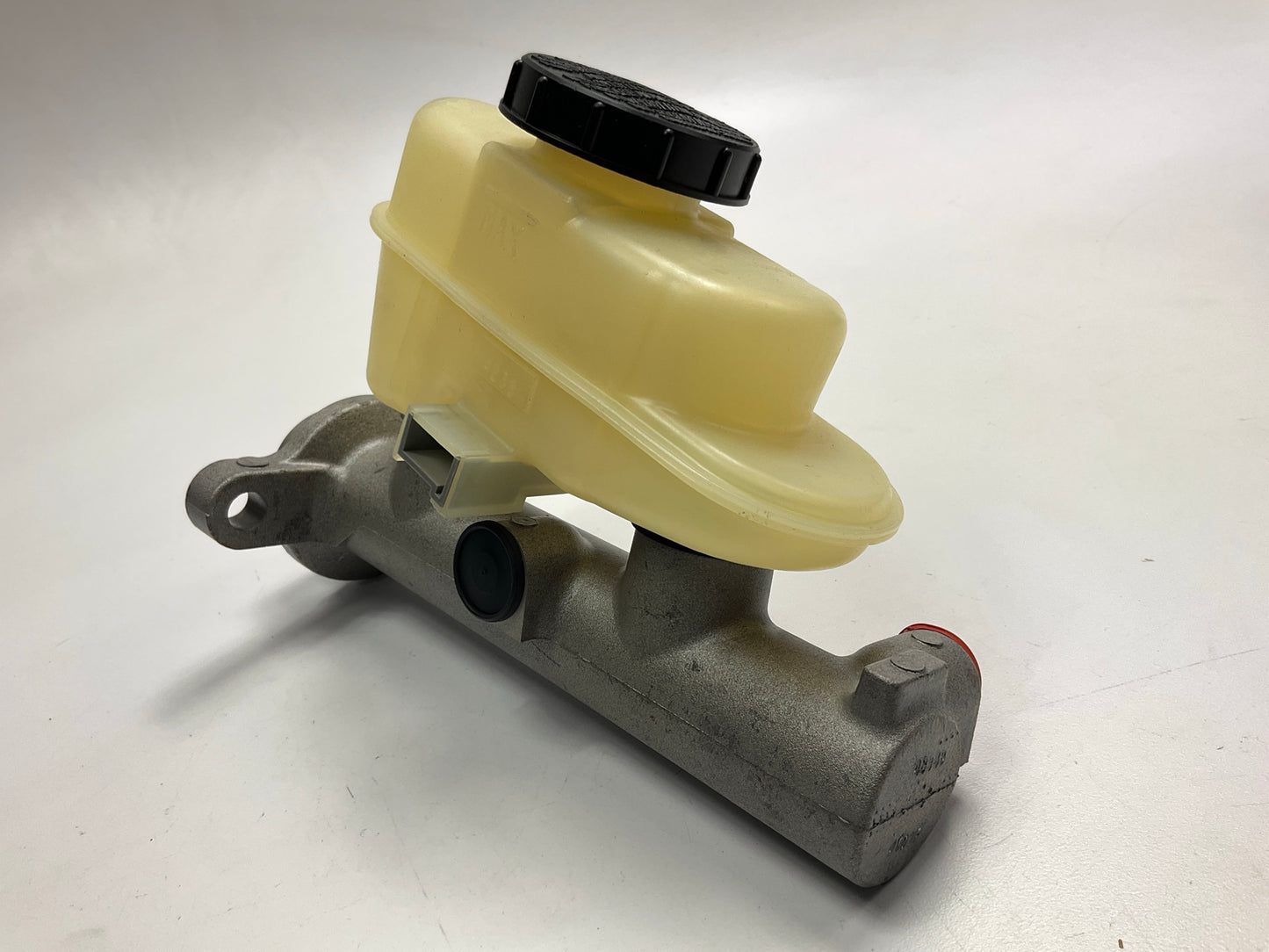 Raybestos MC390307 Brake Master Cylinder - 1996 Continental W/o Traction Control