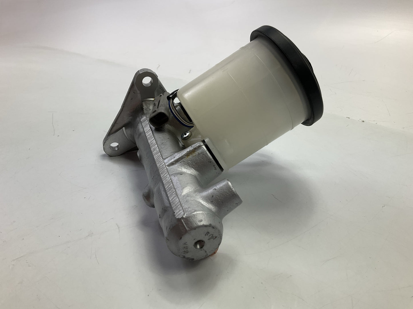 Raybestos MC390674 Brake Master Cylinder