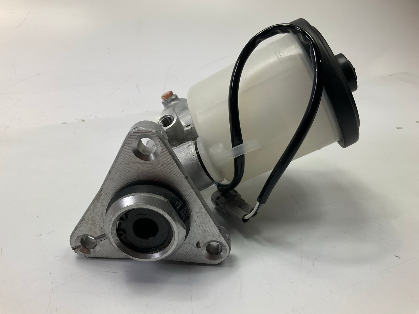 Raybestos MC390674 Brake Master Cylinder