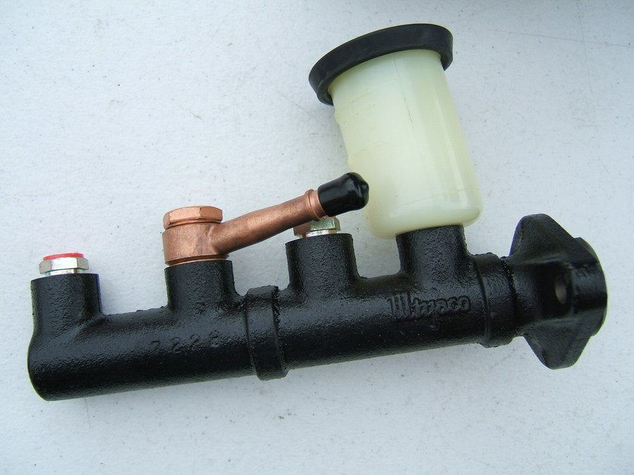 Raybestos MC39226 Brake Master Cylinder - 1977-1979 TOYOTA COROLLA