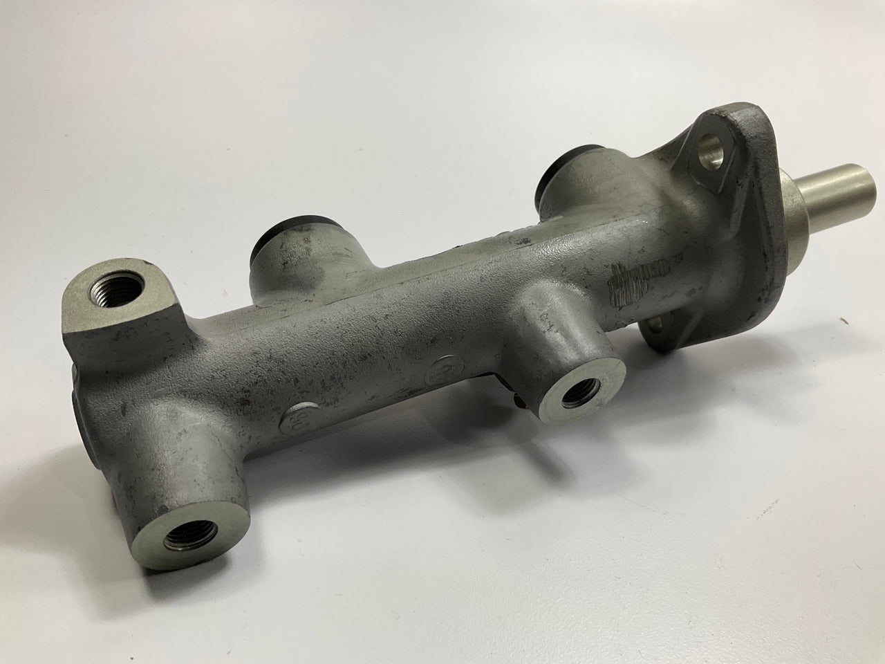 Raybestos MC39670 Brake Master Cylinder For 1984-1988 Audi 5000