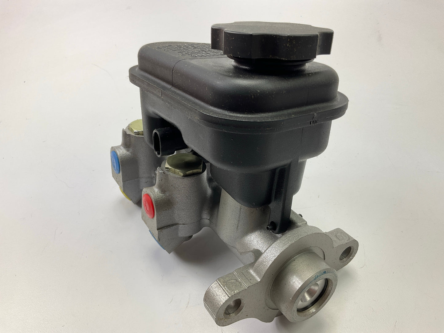 Raybestos MC39714 Brake Master Cylinder