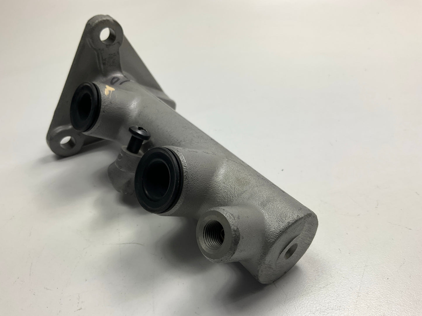 Raybestos MC39859 Brake Master Cylinder Without Reservoir - 88-93 Celica GT, GTS