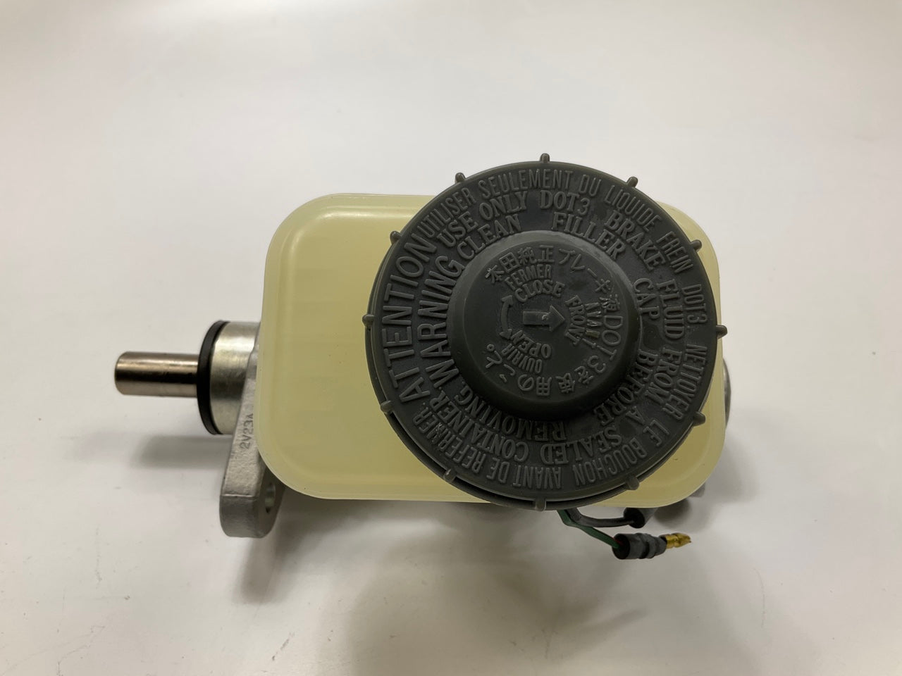 Raybestos MC39890 Brake Master Cylinder OEM 1988 Acura Legend Sedan, 4-Wheel ABS