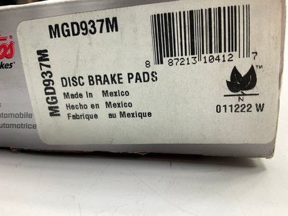 Raybestos MGD937M Front  Brake Pad Set  For 2002-2005 Suzuki Aerio