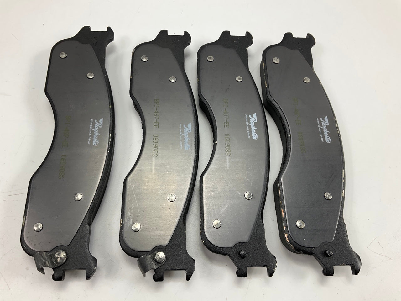 Raybestos PGD1054M Front Disc Brake Pads For 2004 Dodge Ram 1500 SRT-10