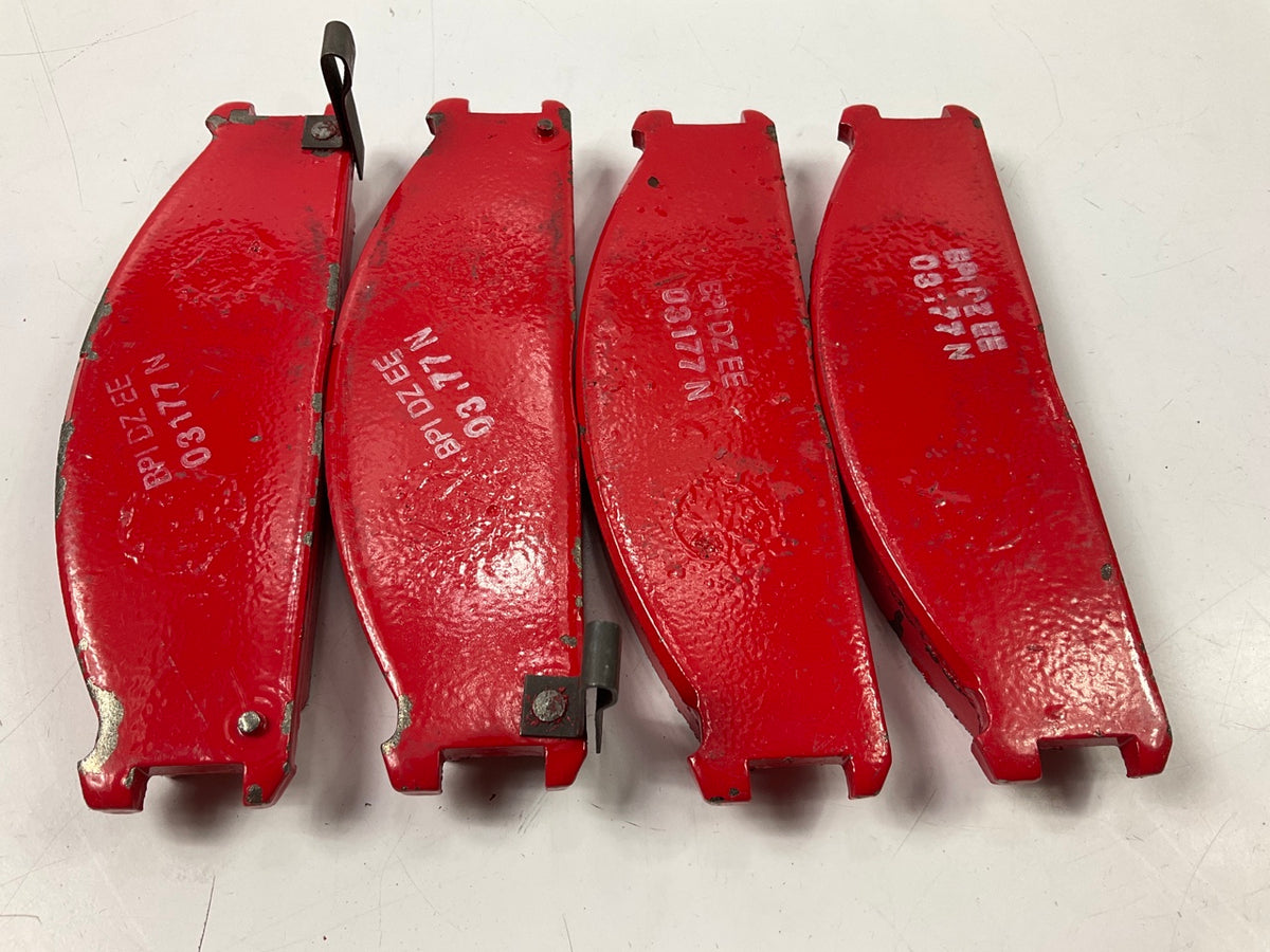 Raybestos PGD333M Front Disc Brake Pads - Semi-Metallic