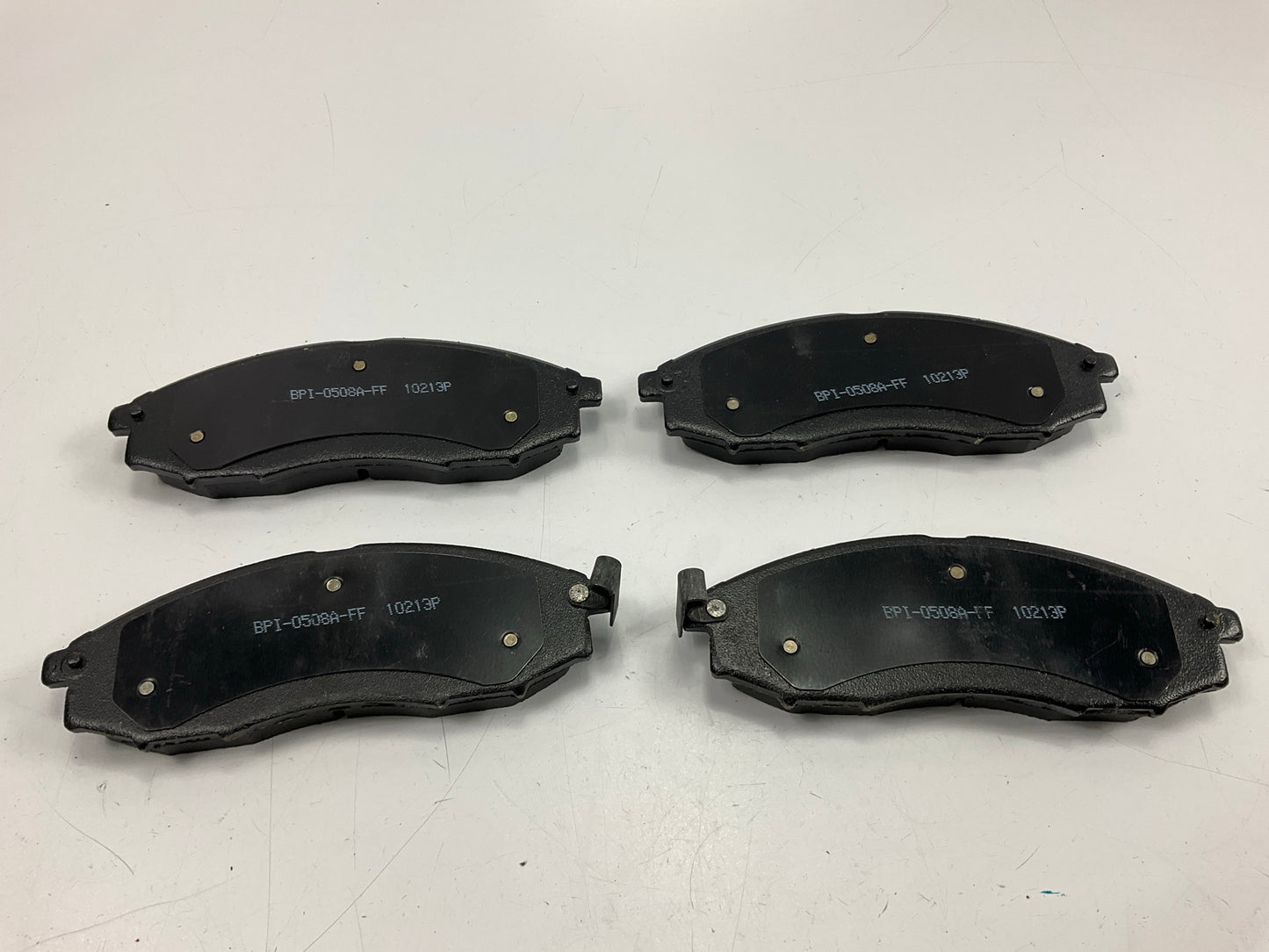 Raybestos PGD830QS Front Ceramic Disc Brake Pads For 00-04 Xterra 02-04 Frontier