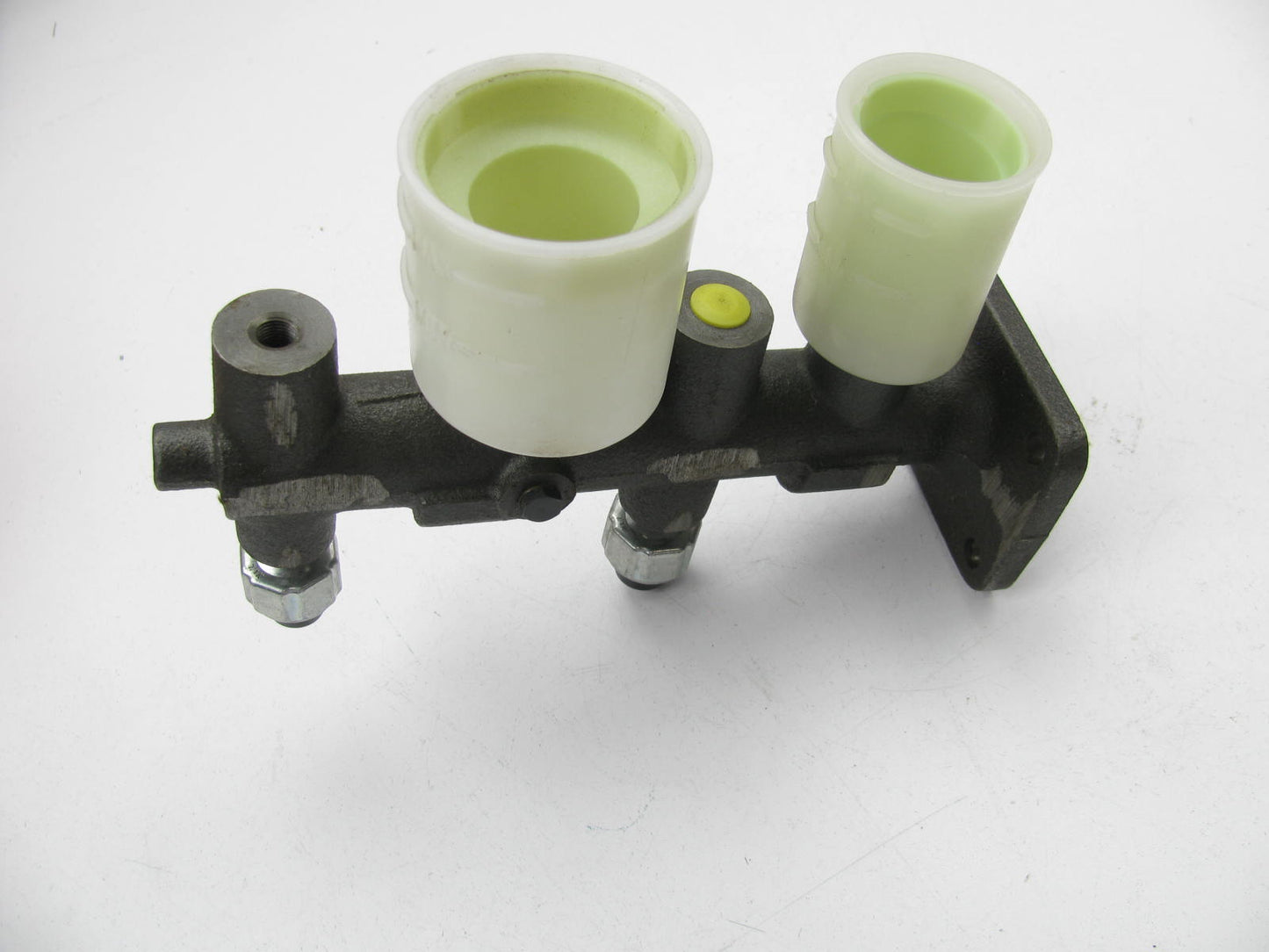 REMANUFACTURED Raybestos RMC39494 Brake Master Cylinder - NO RESERVOIR CAPS