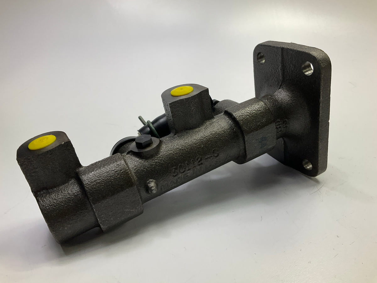 REMAN. Raybestos RMC39502 Brake Master Cylinder 80-84 Cressida, 79-84 Pickup