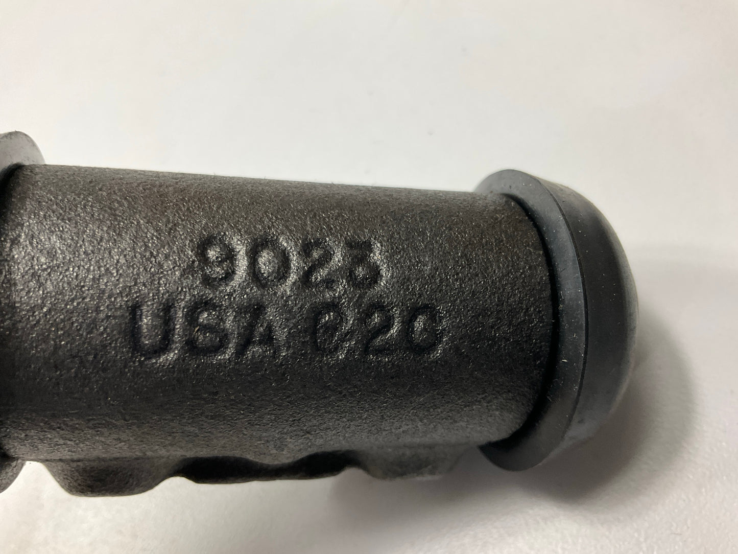 Raybestos W37698 Rear Right Drum Brake Wheel Cylinder 85-88 Thunderbird