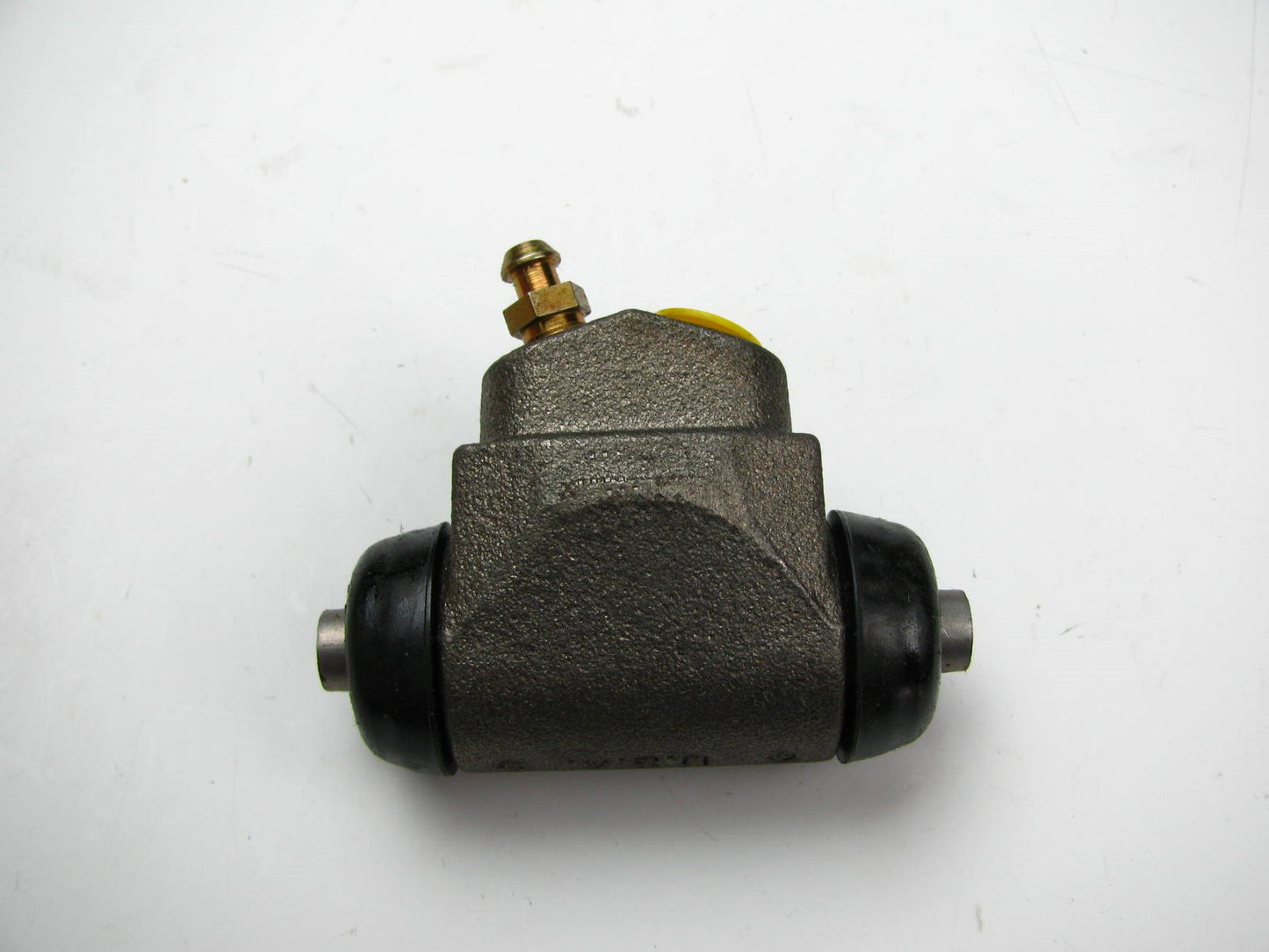Raybestos WC104390 Rear Left Drum Brake Wheel Cylinder