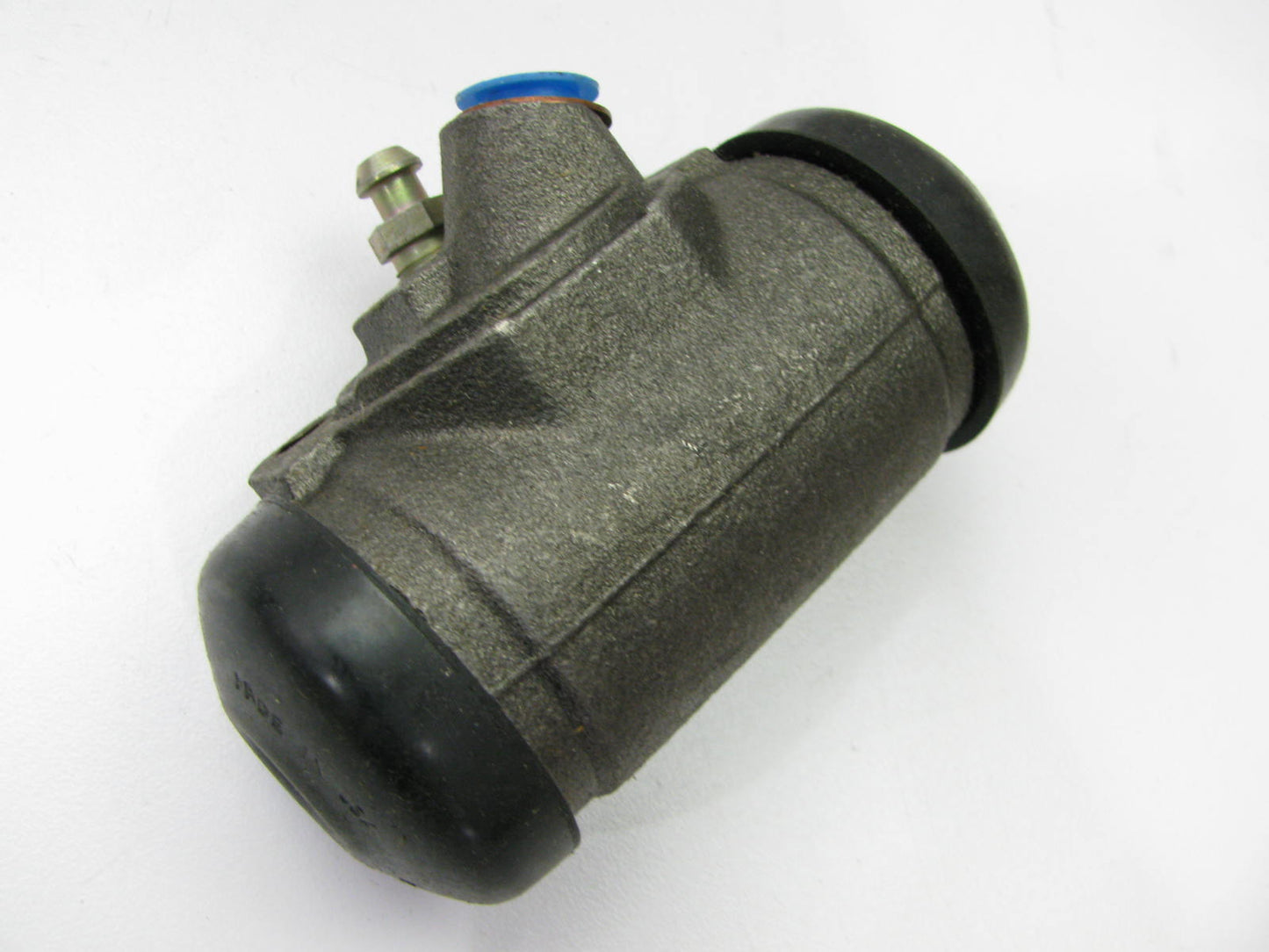 Raybestos WC35074 FRONT RIGHT Drum Brake Wheel Cylinder