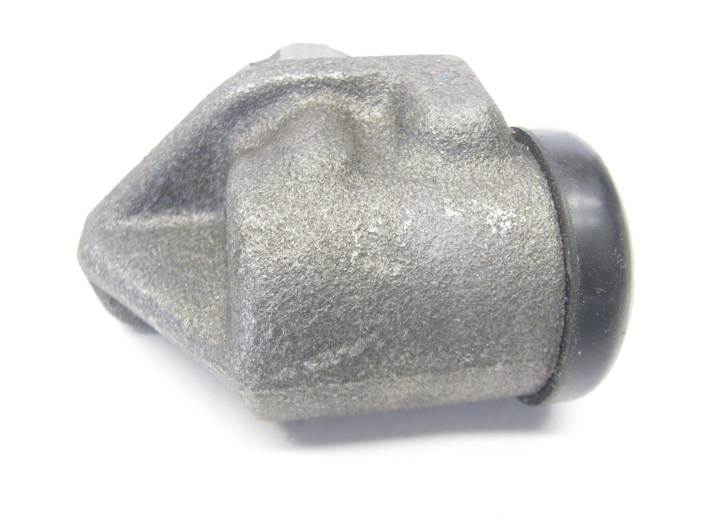 Raybestos WC36079 Front Right Drum Brake Wheel Cylinder - 1961-64 Ford F-250 RWD