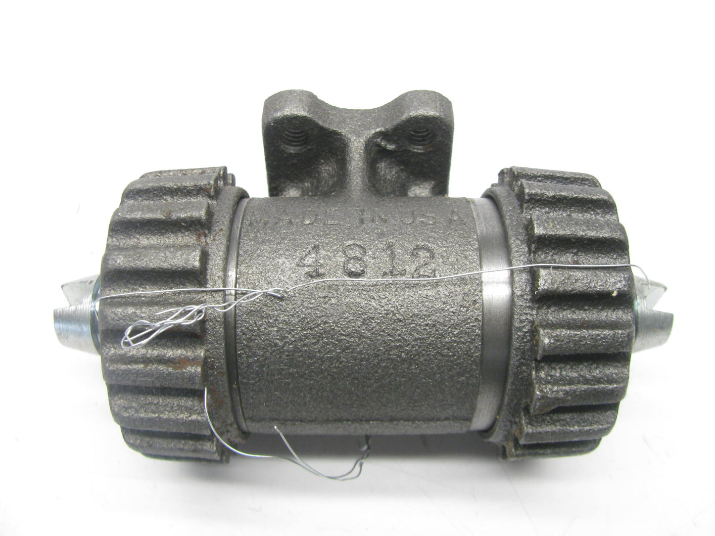 Raybestos WC3677 Drum Brake Wheel Cylinder - Rear