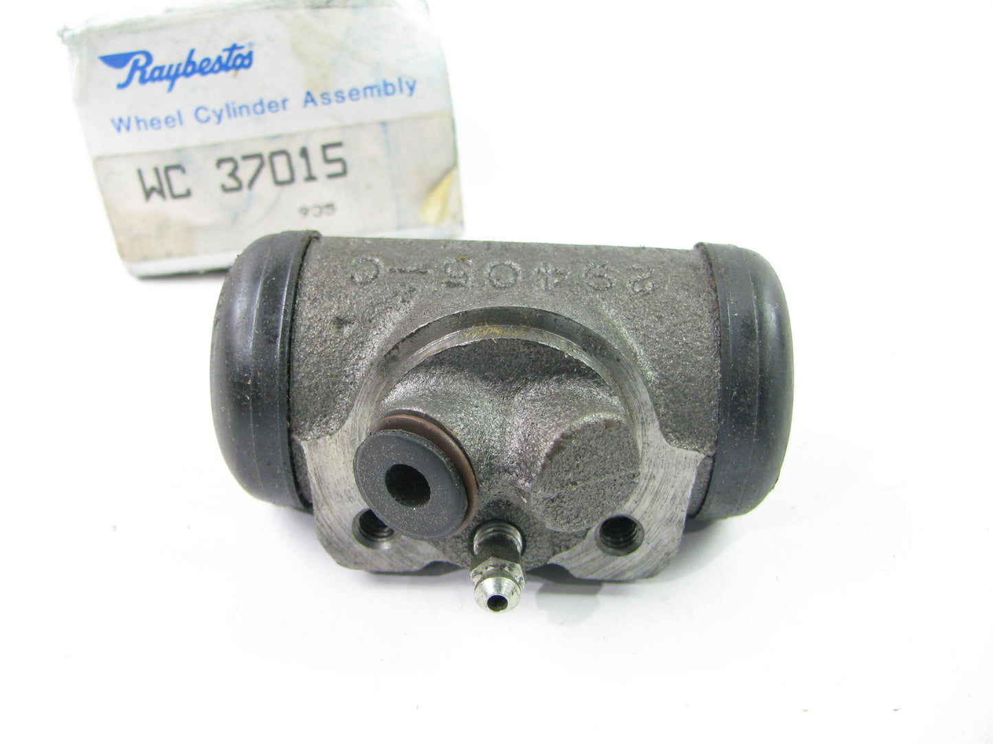 Raybestos WC37015 Drum Brake Wheel Cylinder - Front Right